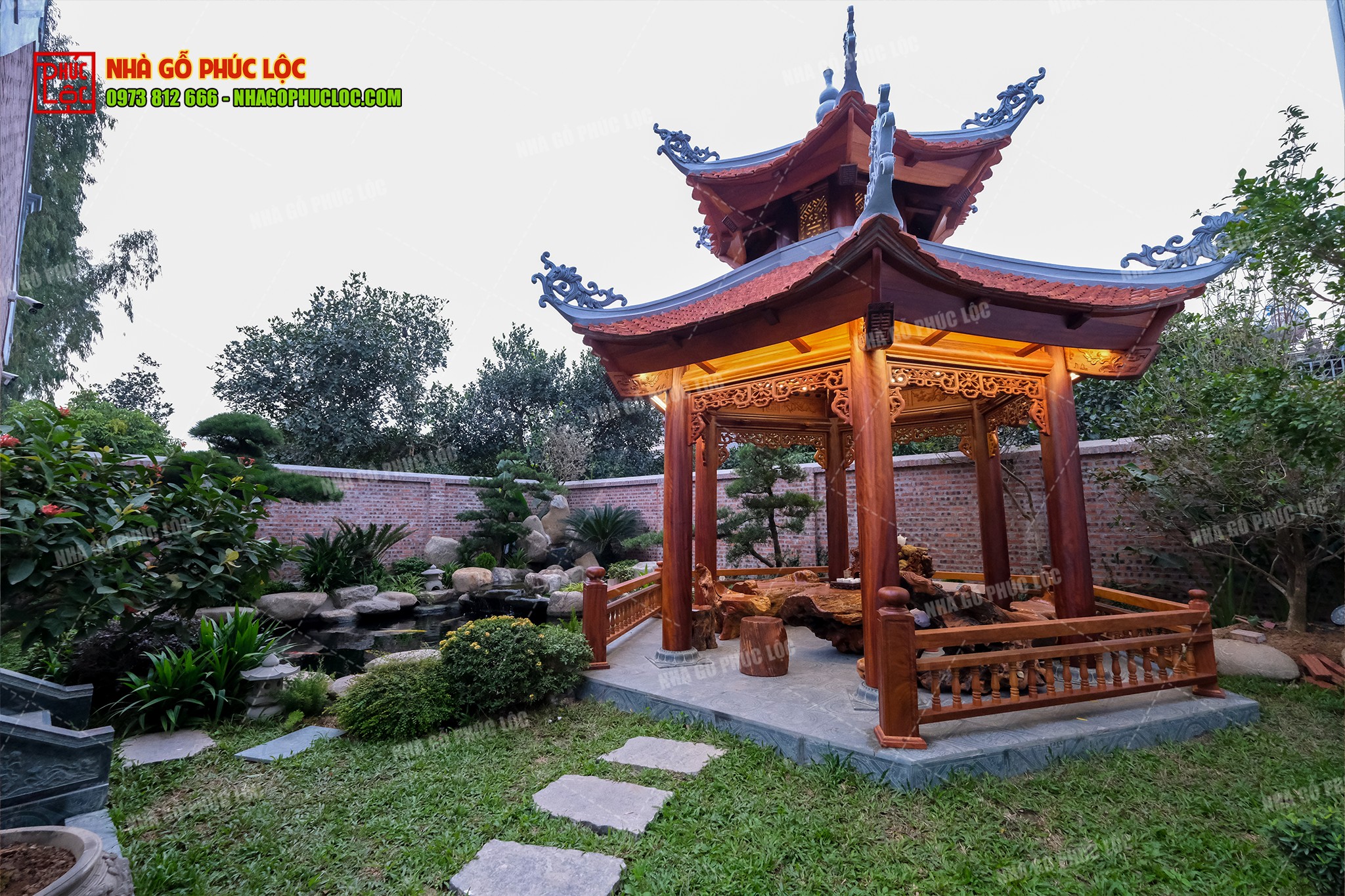 Chòi nghỉ được đặt trong sân vườn nhà 3 gian