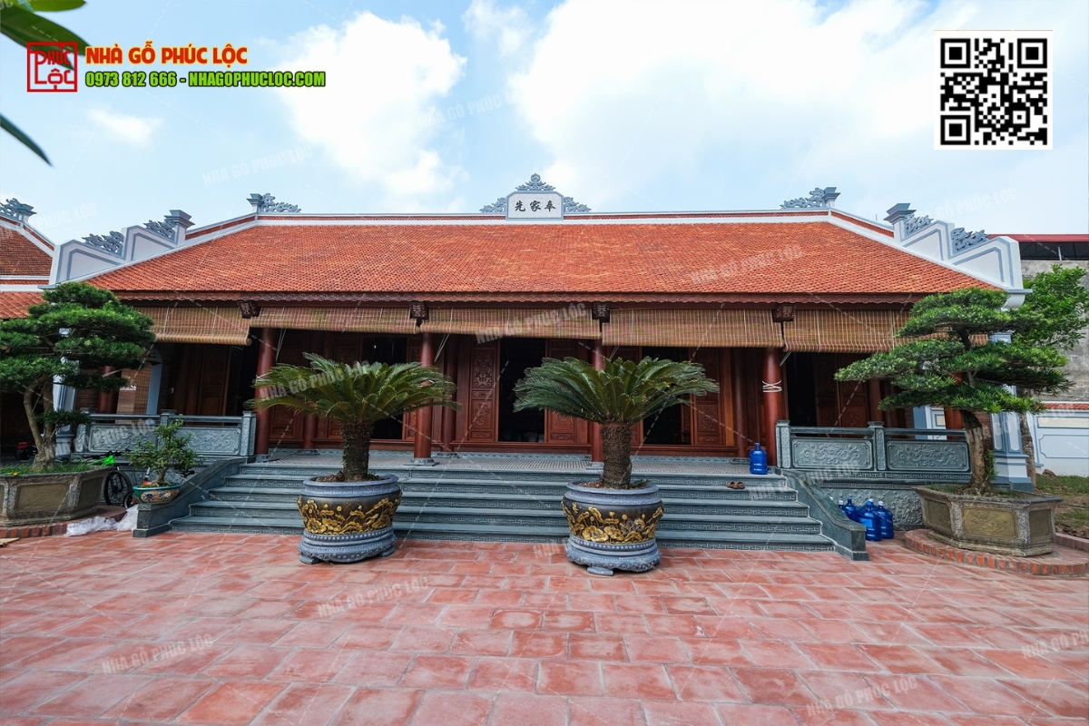 Nhà gỗ 5 gian